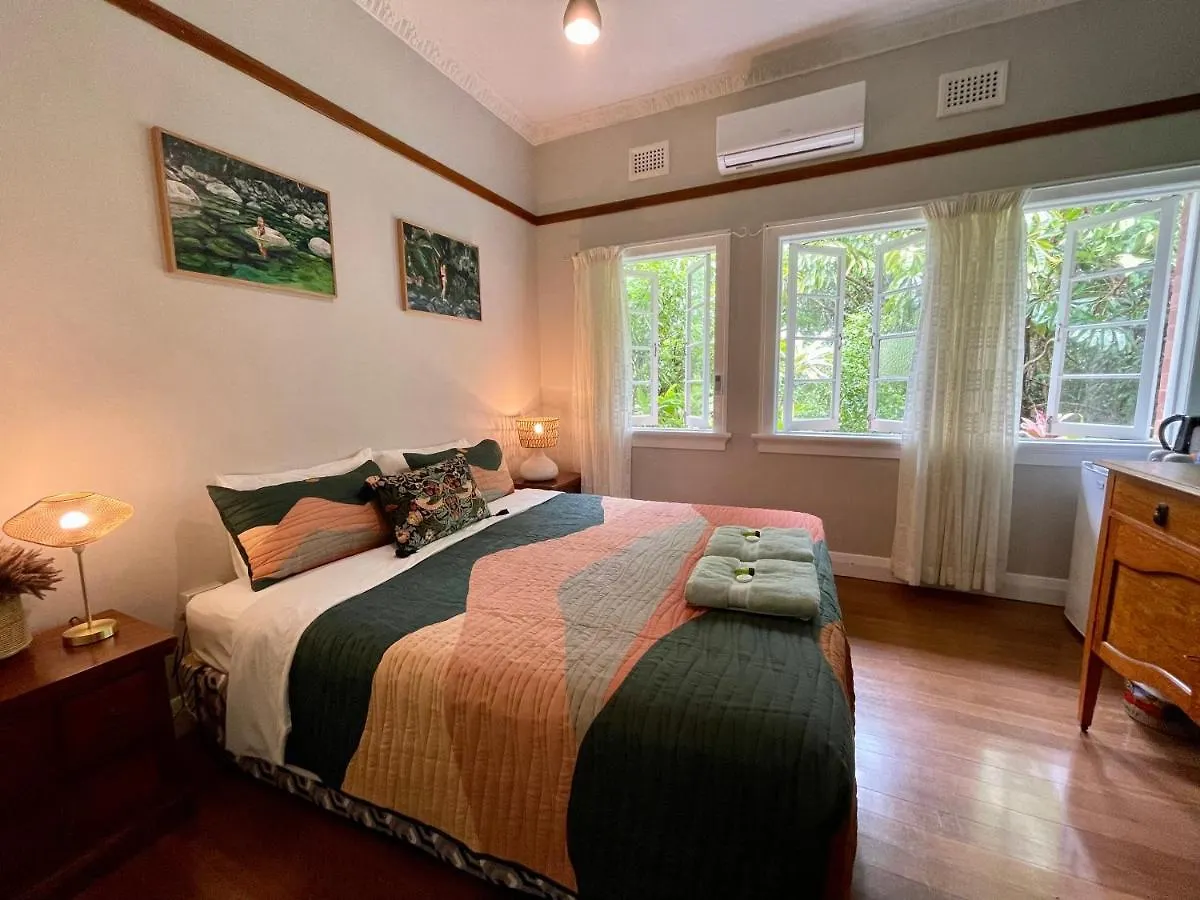 Gasthuis Babinda Quarters Hotel