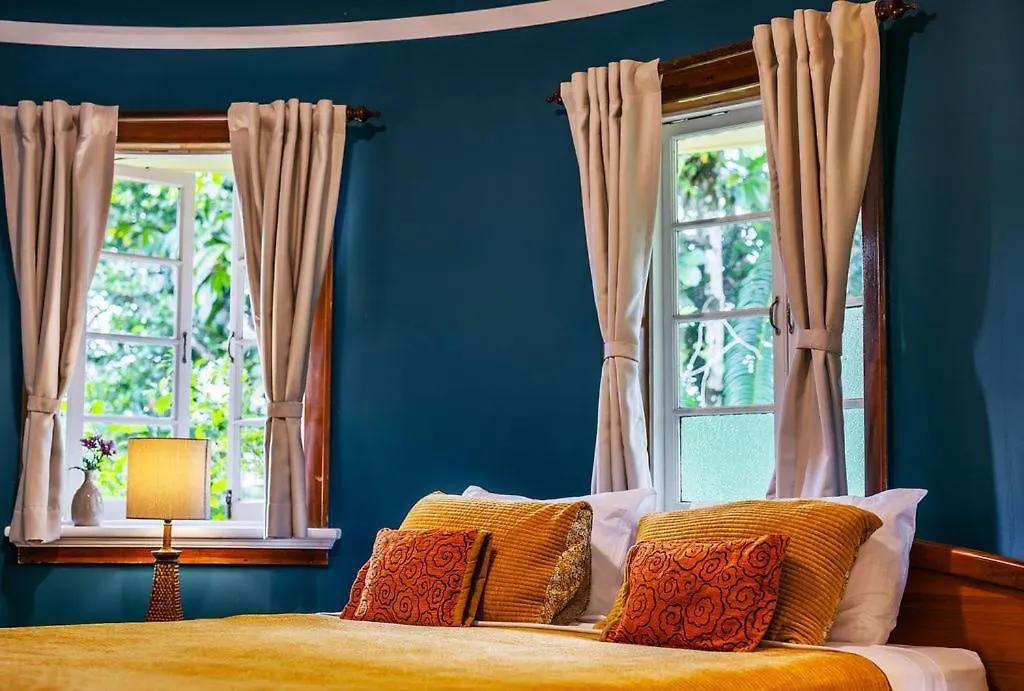 Babinda Quarters Hotel Gasthuis