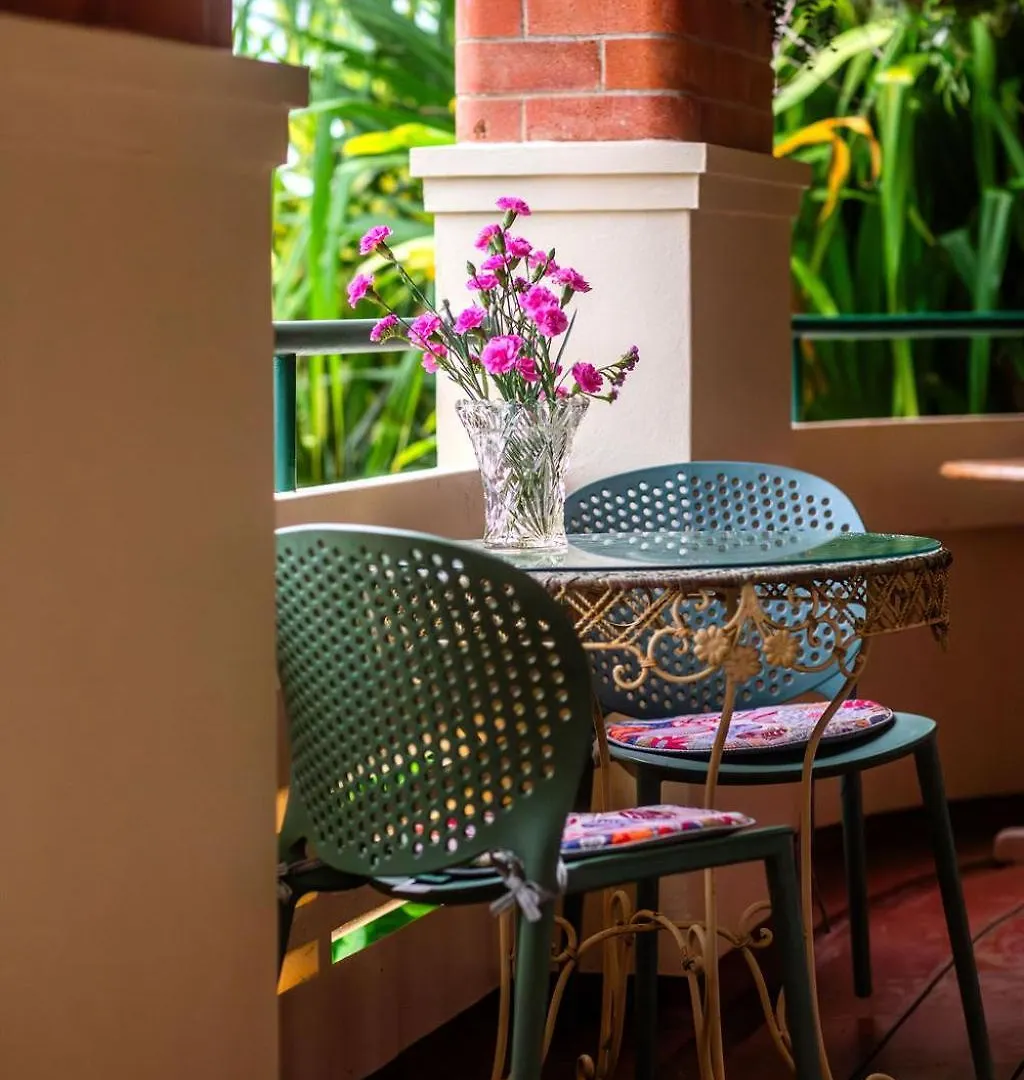 Babinda Quarters Hotel 3*,