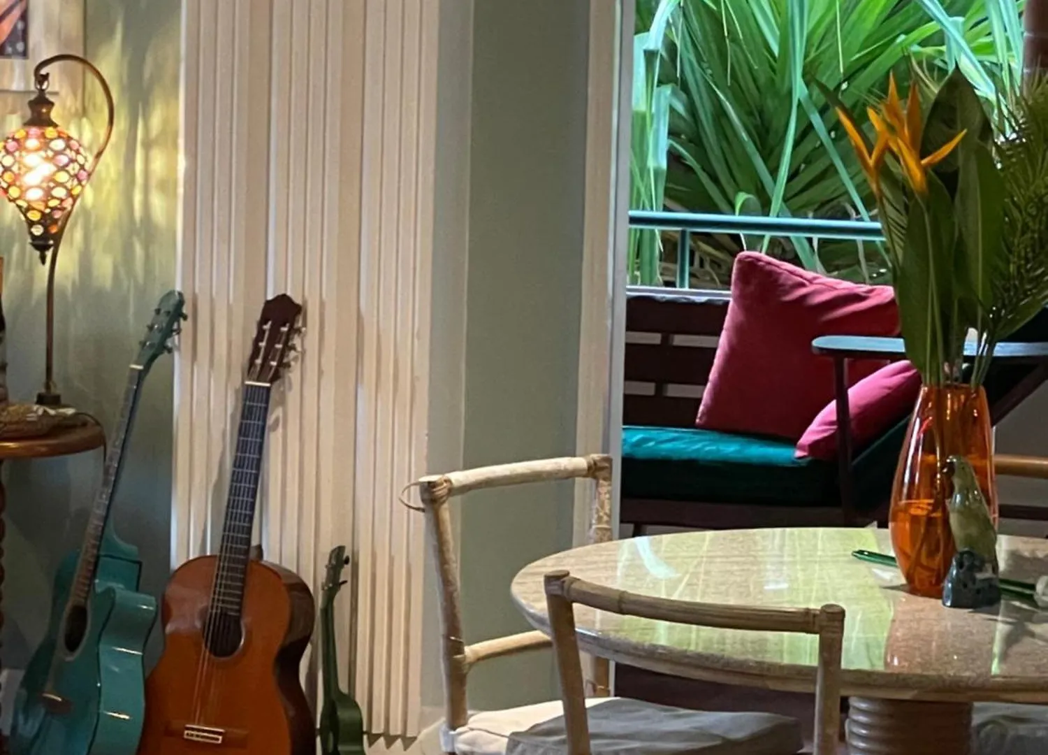 Guest house Babinda Quarters Hotel