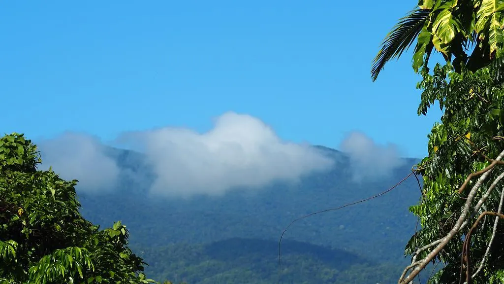 Babinda Quarters Hotel